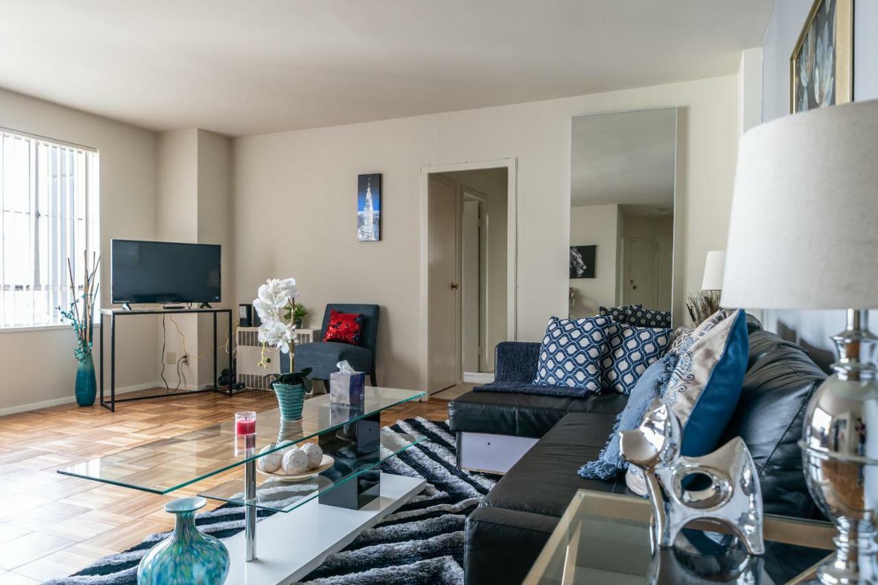 لوس أنجلوس 2 Bedroom Condo With A View Near The Grove المظهر الخارجي الصورة