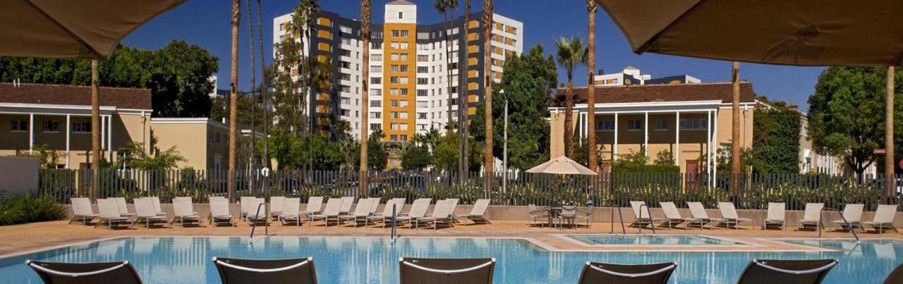 لوس أنجلوس 2 Bedroom Condo With A View Near The Grove المظهر الخارجي الصورة